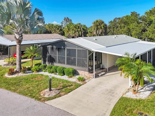 810 Manchester Ct, Englewood, FL 34223