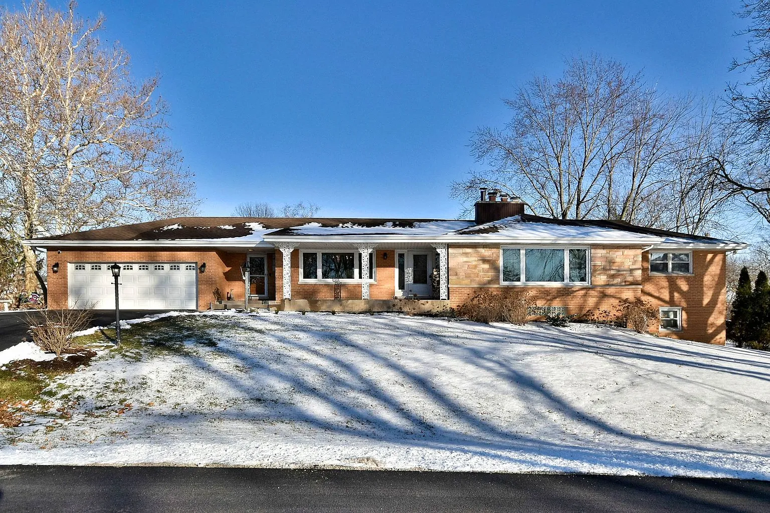 3S053 Blackcherry Ln photo 1