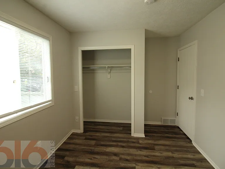 34 National Ave SW — Photo 16