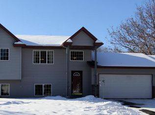 637 N Pine St, Royalton, MN 56373