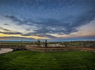 3290 Black Oak Dr, Rocklin, CA