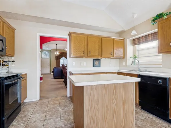 1153 Bayside Dr, Irving, TX 75060