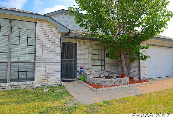 2nd image of 506 Texas St
