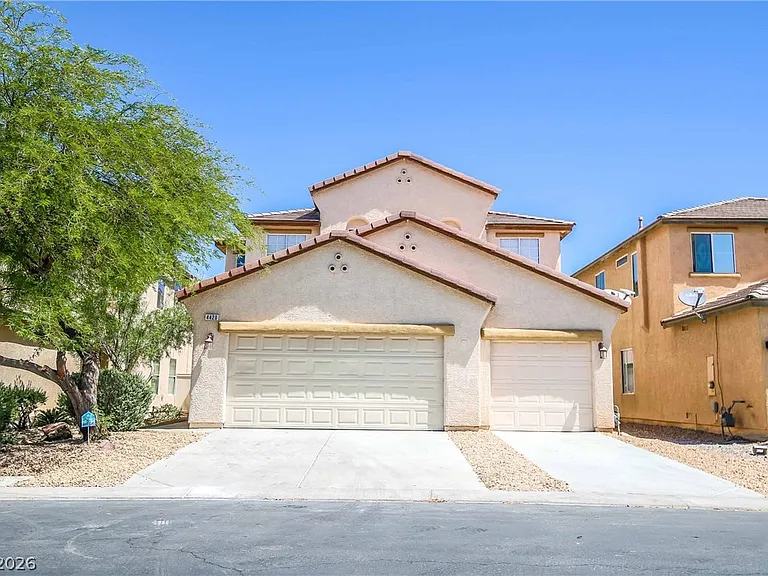 4420 Pacific Crest Ave — Photo 2
