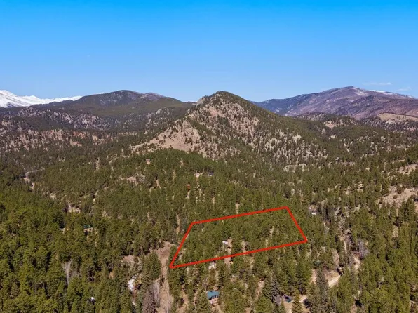 105 Fox Creek Rd, Glen Haven, CO 80532