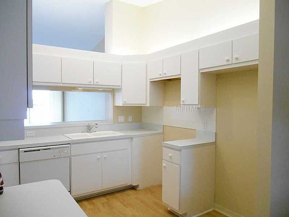 2nd image of 12144 SW Egret Cir APT 1205