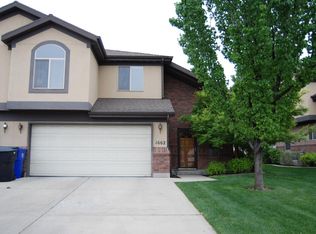 1662 N Pages Place Dr, Bountiful, UT 84010