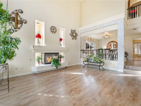 5th image of 9675 Summer Lilac Ct