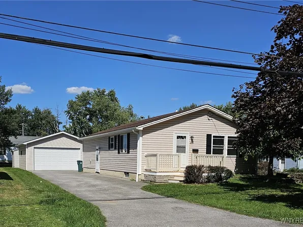 820 Revere Ave, North Tonawanda, NY 14120
