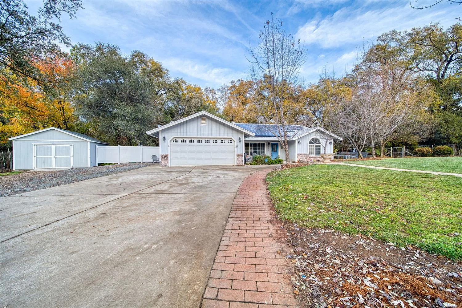 10581 Willowbrook Ln photo 1