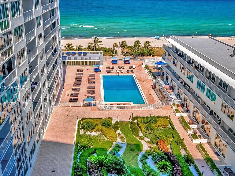 5401 Collins Ave #928 — Photo 14