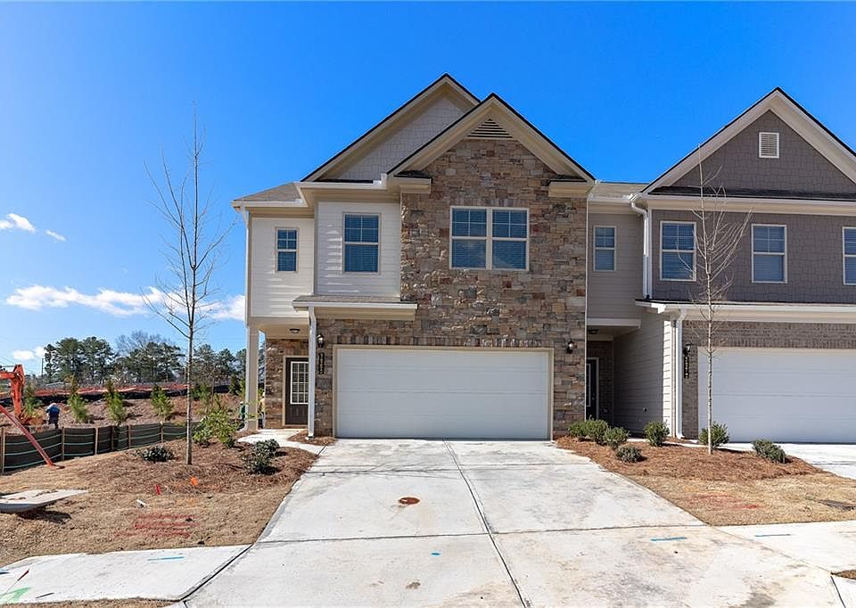 1st image of 2962 Cherry Laurel Ln #10