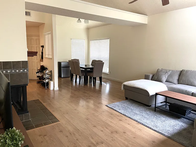 1608 San Francisco St — Photo 11