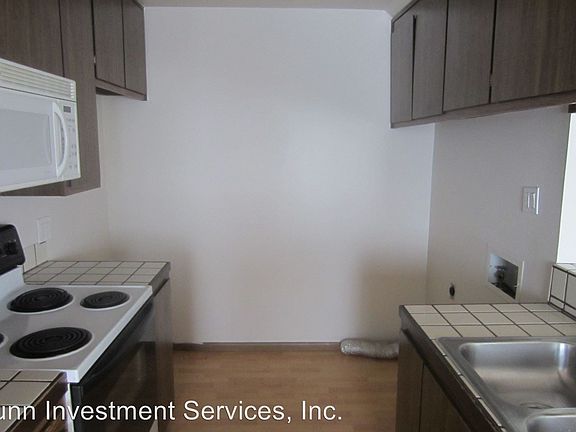4th image of 693 Pine Meadows Dr APT 3