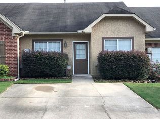 2818 Southwood Trl, Bessemer, AL 35022