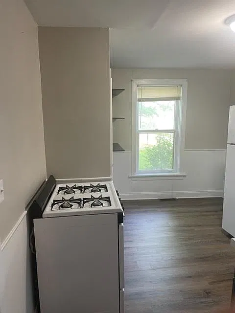 1 bed, 1000 sqft, $925 — Photo 3