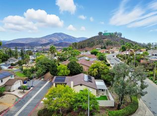 2304 Meadowridge Pl, Spring Valley, CA 91977