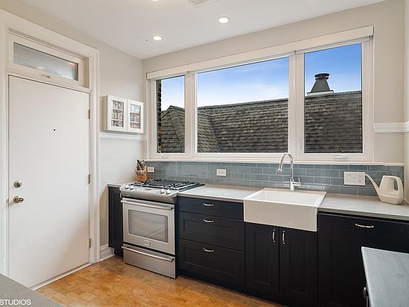 5th image of 5335 N Magnolia Ave #3