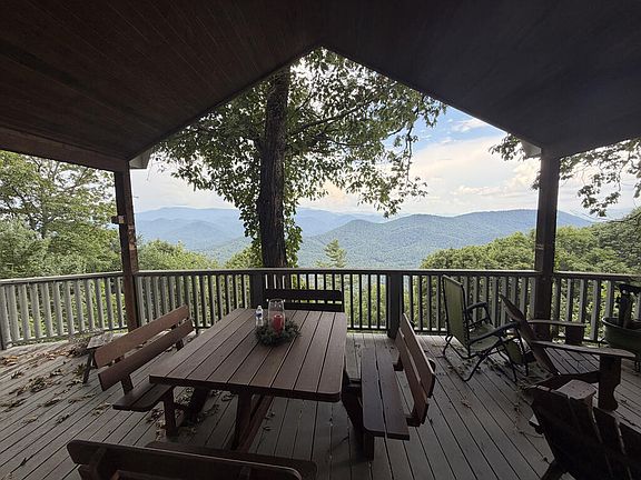 3rd image of 2386 Ridgepole Dr