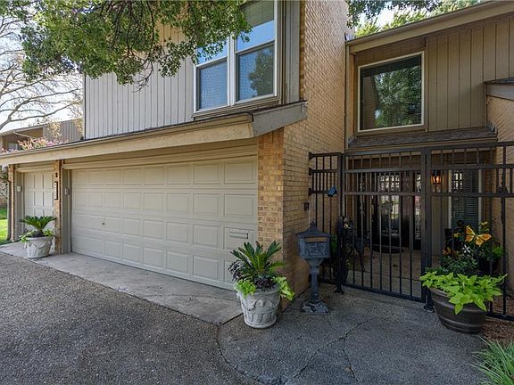 4th image of 1717 Marsh Ln