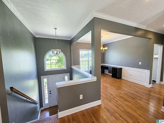 5th image of 36 Cedar Point Rd