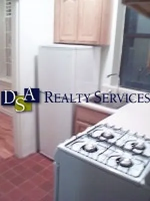Rented by DSA Realty Midtown West | media 36