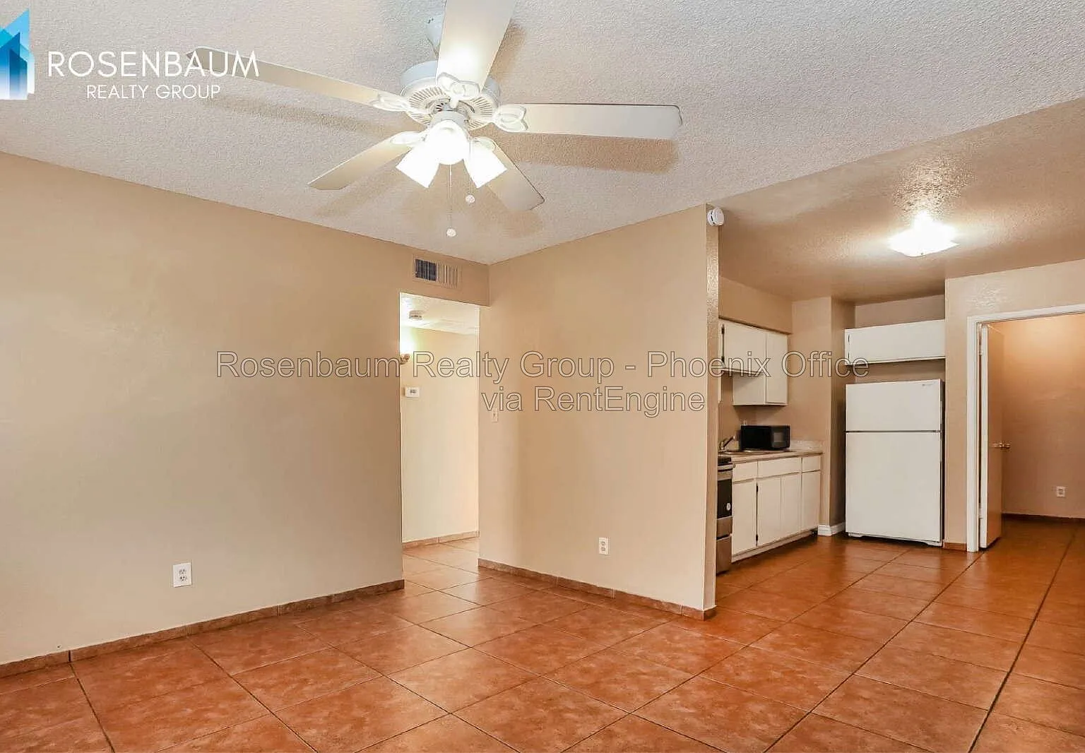 2 bed, 1.0 bath, 735 sqft, $957 — Photo 4