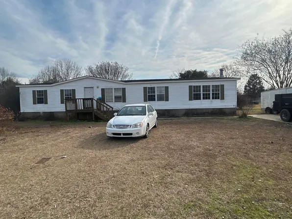 109 Belfair Dr, Byron, GA 31008
