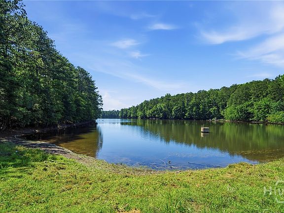5th image of 460 SE Honey Creek