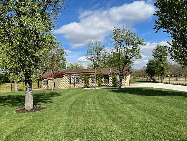 11055 N Highway 88 — Photo 2