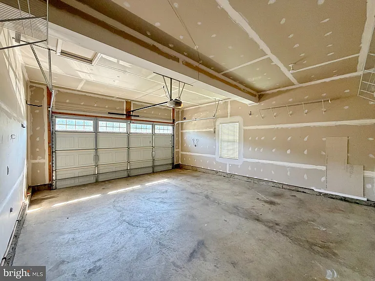 3429 Linden Grove Dr — Photo 82