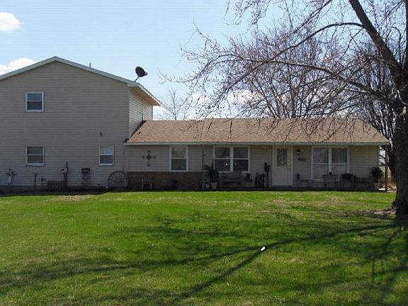 2nd image of 18752 E County Road 1400n