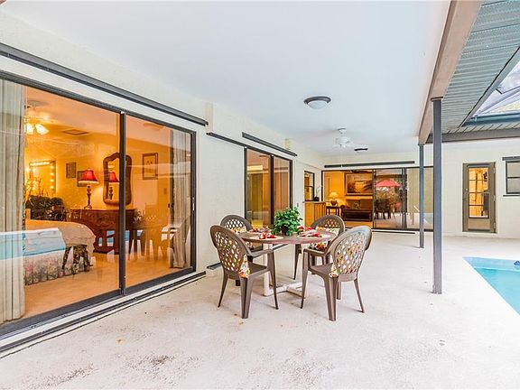 5th image of 26 Fieldway Dr