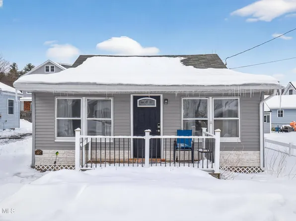 107 4th Street, Saratoga Springs, NY 12866