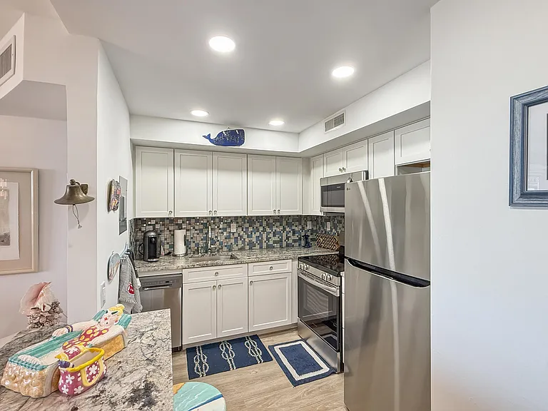 531 N Ocean Blvd #1203 — Photo 8