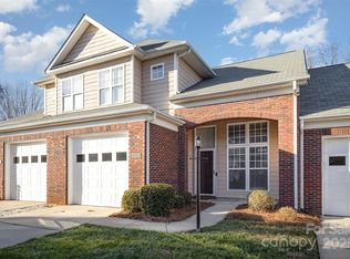 13217 Mint Lake Dr, Matthews, NC 28105