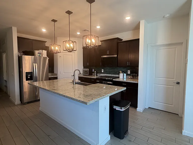 357 S Alegria Ln — Photo 8