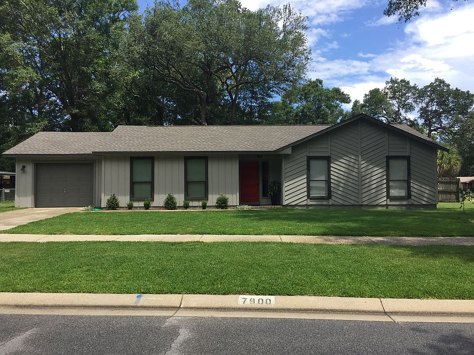 1st image of 7900 Oak Forest Dr