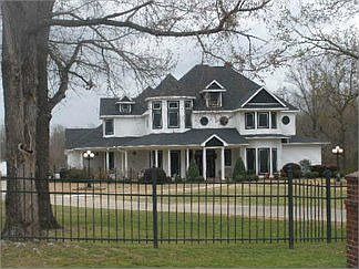 1st image of 2430 Wildwood Ln