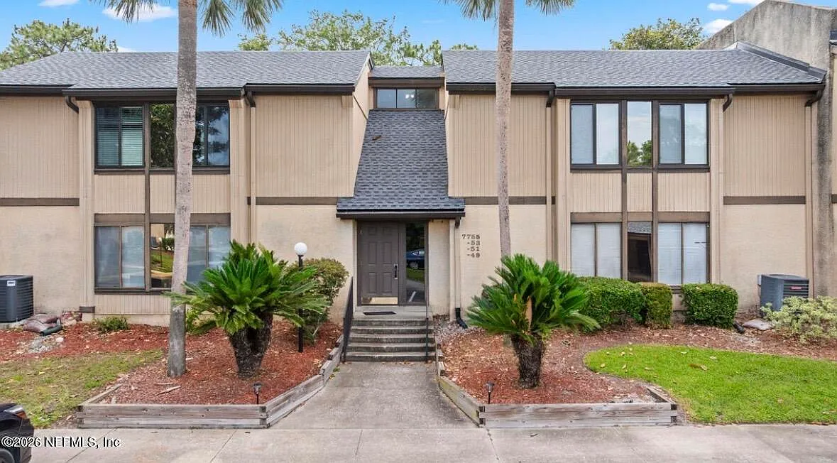 2 bed, 2.0 bath, 1276 sqft, $1,500 — Photo 1