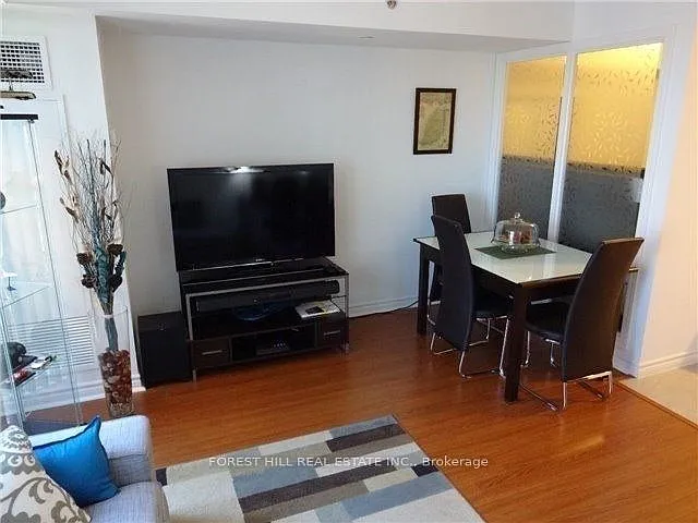 35 Saranac Blvd #720 — Photo 7