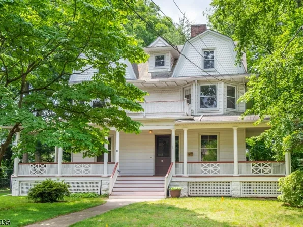 89 Chestnut St, Nutley Twp., NJ 07110