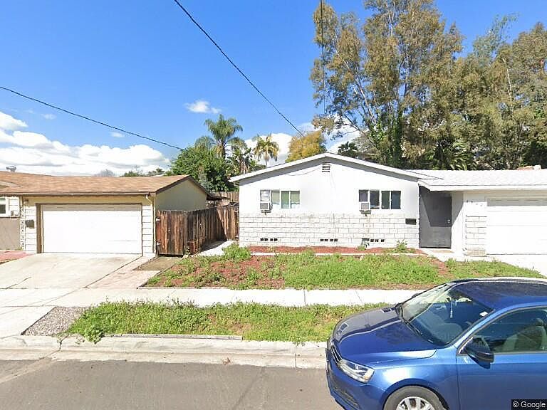 1st image of 942 Tierra Baja Way