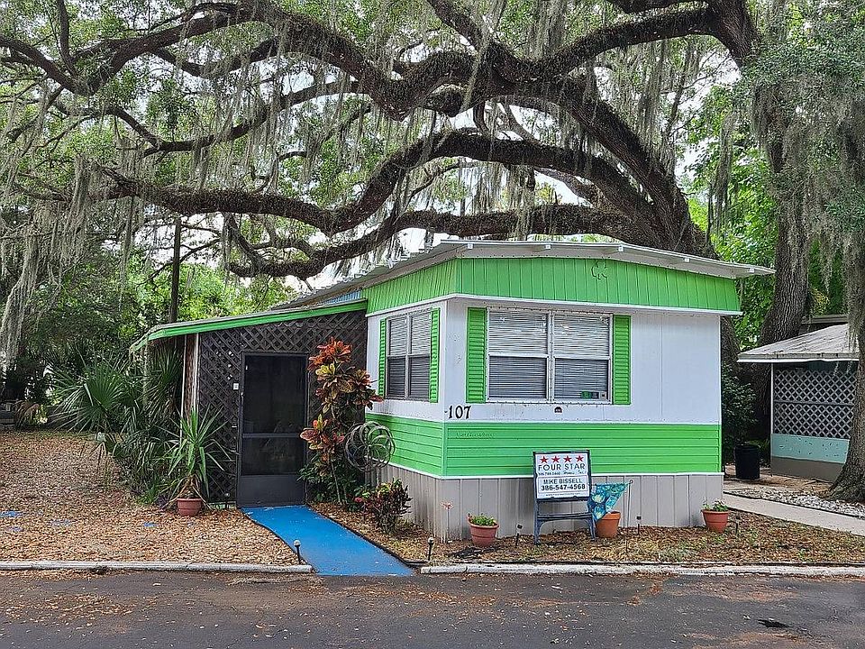 1st image of 107 Red Oak Cir