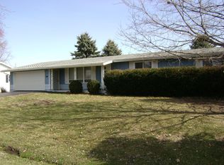 303 N Church St, Carlock, IL 61725