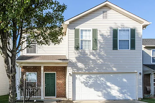 8020 Lake Tree Cir Photo 1