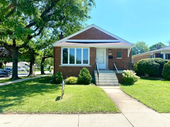 9101 Tulley Ave, Oak Lawn, IL 60453