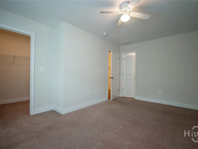 1131 Binghampton Cir — Photo 11