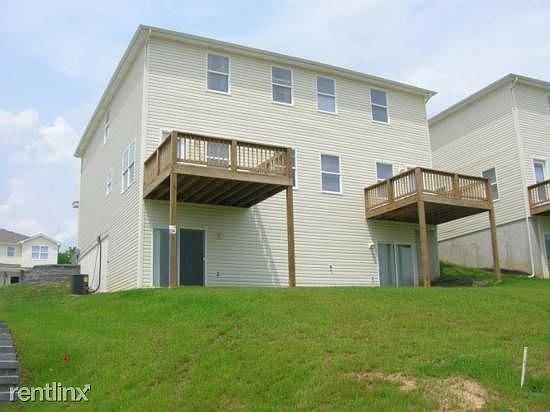 Holly Ridge Back Exterior