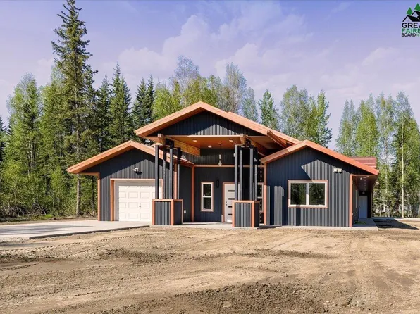 1131 Charlotte Rd, Fairbanks, AK 99705